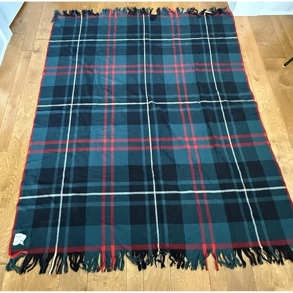 Vintage Botany Snuggler 100% Virgin Wool Tartan Plaid Throw Blanket 55x74 F/W